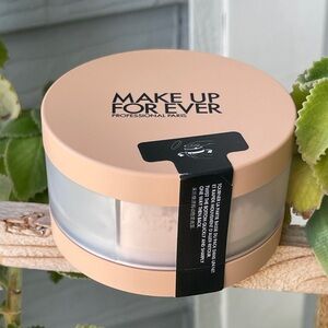 Make Up For Ever Twist & Light Finishing Powder In 2 Medium